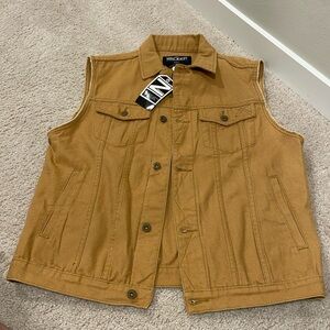 10.Deep Men’s Canvas Vest